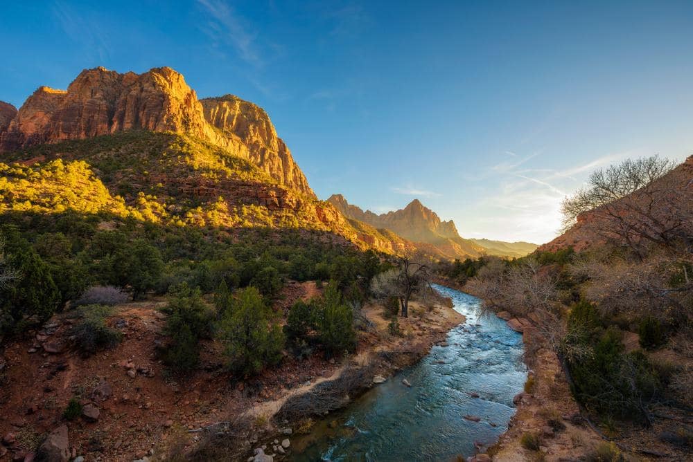 Explore the breathtaking beauty of Zion National Park in Utah. Immerse yourself in the conservation efforts that protect this natural wonder, while enjoying numerous opportunities for outdoor recreation.