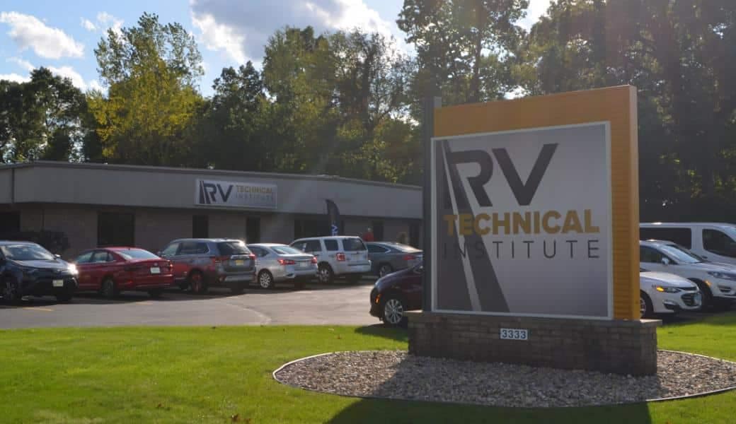 Rv technical institute in st paul, minnesota offering comprehensive RV Technician Training. Upcoming Classes available.