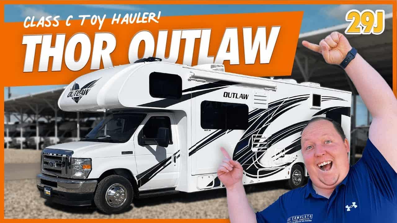 Class to hunter thor outlaw rv. This motorhome features a garage and a party deck.