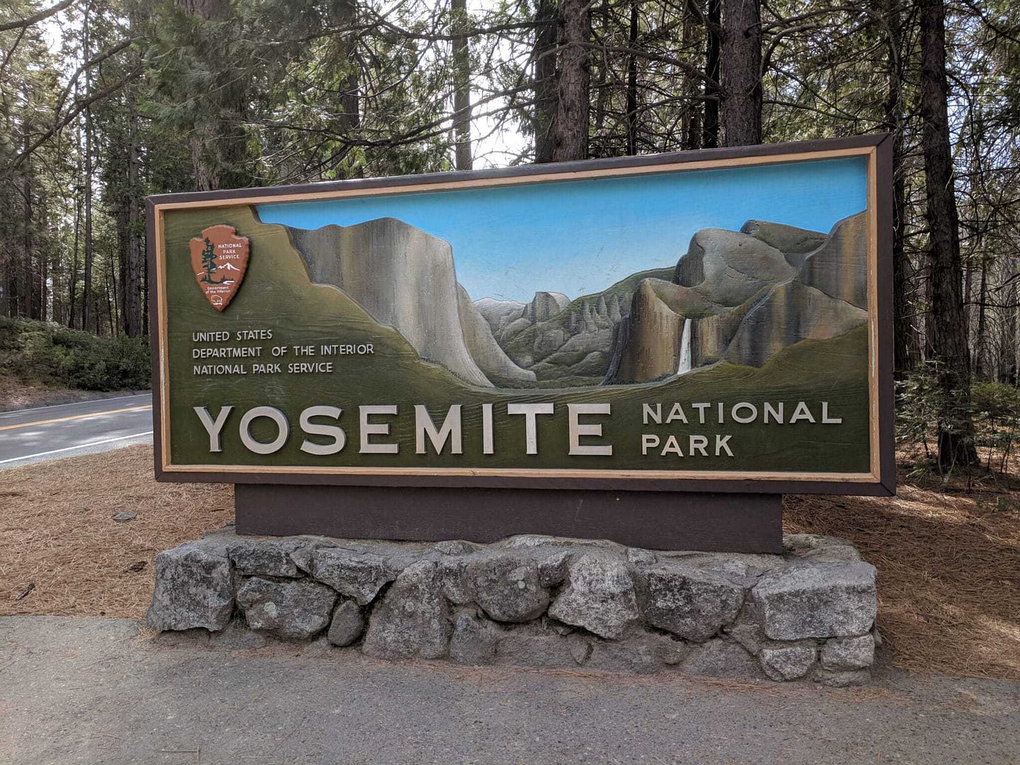 Yosemite National Park has recently implemented a temporary peak hours reservation system in California.