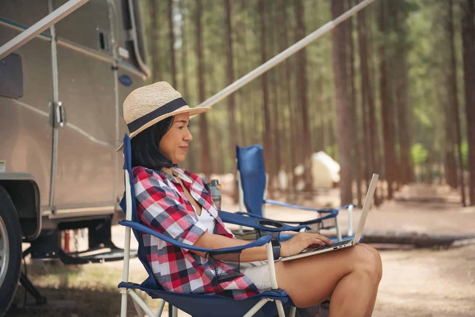 Resurgence of remote work as pandemic leads woman to set up office in RV.