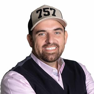 On September 20th, 2023, a man wearing a hat with the number 757 on it participated in MC Fireside Chats.
