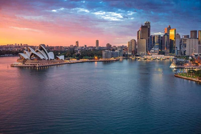 Experience the stunning beauty of the Sydney Opera House at sunset during your Australian Getaway. Immerse yourself in the iconic architecture and take in the breathtaking views while staying at one of our conveniently
