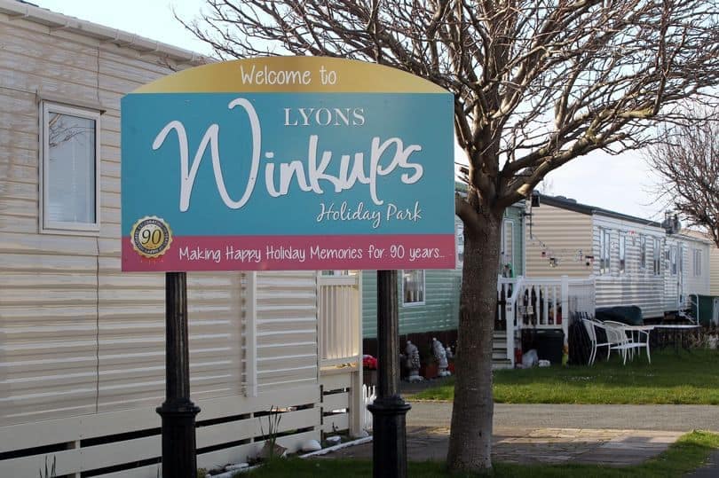 A sign that says welcome to Lynn's Winks, a UK Caravan Park.